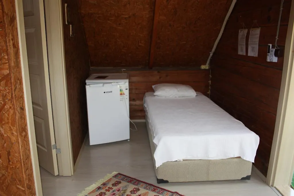 Datcanka Ahsap & Kutuk Evler Mesudiye  Casa de hóspedes